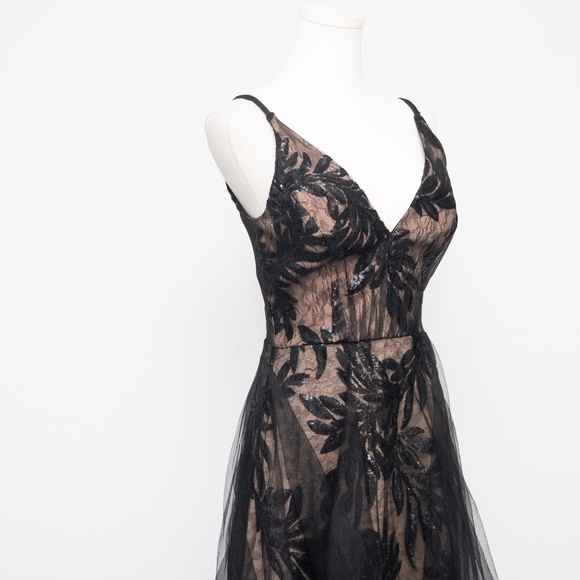 Dress The Population Courtney Sequin Overlay Dress Small - Picture 14 of 16